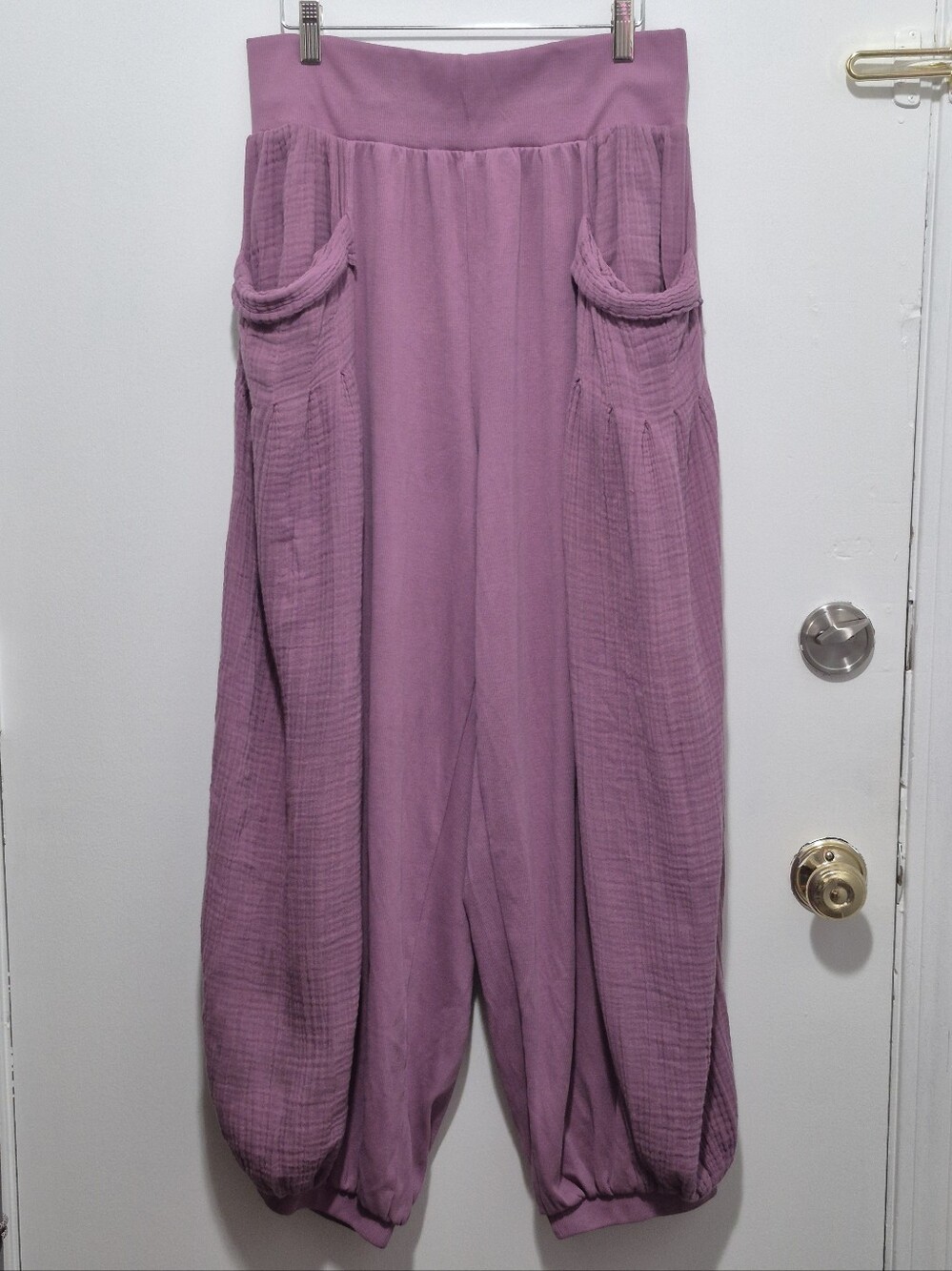 Free People FP Beach Kairi Harem Pants SIZE Medium COLOR Boudoir (Purple/Mauve)